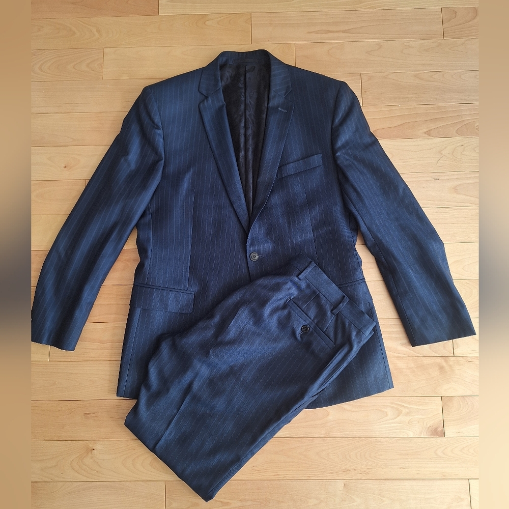 Versace collection suit, jacket size 42 pants sized 36, navy tone